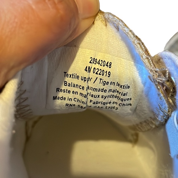 Treasure & Bond Girls Leopard Print Slide on Shoes, Size 4M - Picture 8 of 9